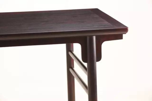 真正的紫檀树,真正的紫檀木材