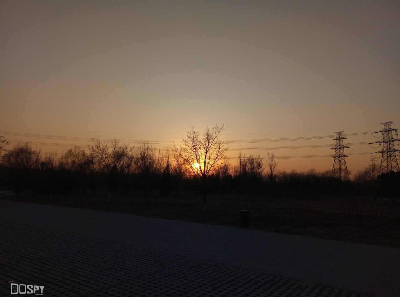 魅蓝Note5评测:我芯依旧,千元内手机的颜值巅峰