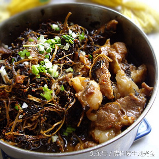 什么草治皮肤病最有效,田间草治什么病最好