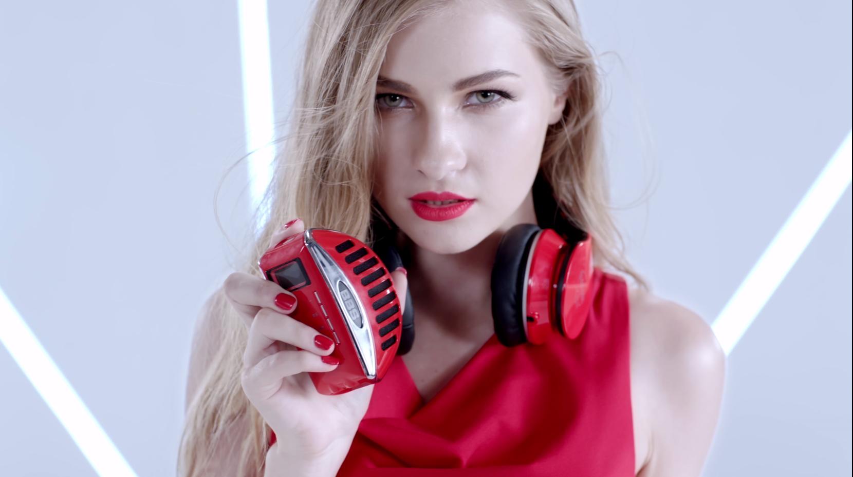 唱歌的时候很紧张怎么办,唱歌时总是紧张说不出话