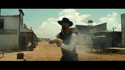 这部边看边吐的翻版《七武士》，最终还是让我燃起