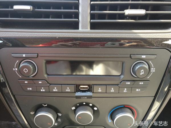 五菱之光v后驱,五菱之光v的优缺点