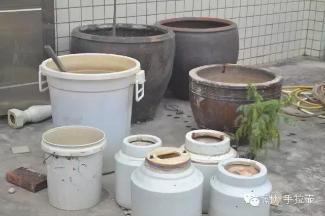 潮州朱泥手拉壶和宜兴朱泥对比,潮州蛋壳手拉壶泥料