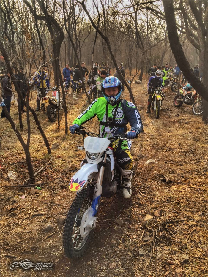 鑫源x6能上路吗,鑫源x6跑沙漠怎么样