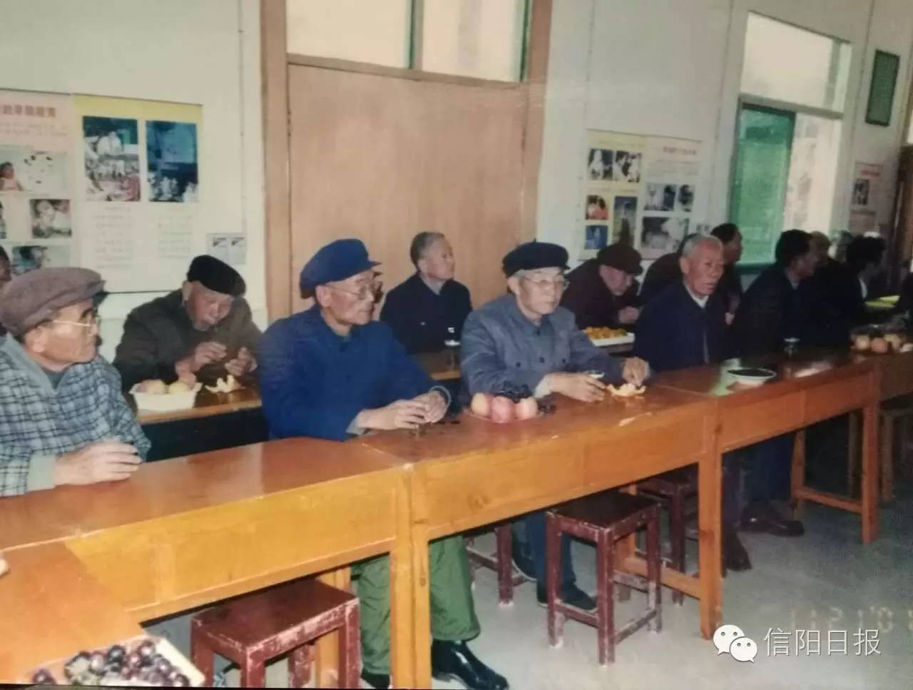 「关注」追忆许光（三）：闪闪红星传万代——这位老人给自己定下了“*不五**”原则