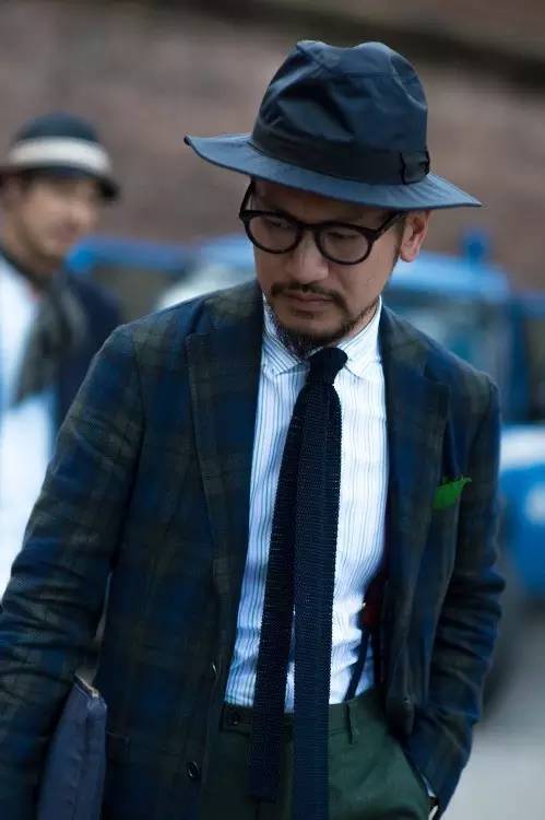 用帽子凹造型,冬季帽子编织法渔夫帽