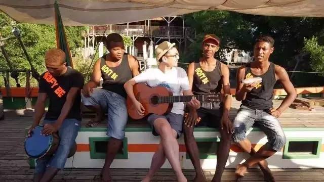 沙龙｜小日子x无二之旅：睡遍全世界的床，逛遍全球集市