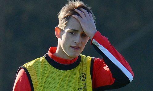 一巨星竟能为三国效力？！球员户口套路多多