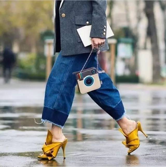 潮范十足的休闲鞋出行时尚两不误,盘点五款适合日常穿搭的时尚潮鞋