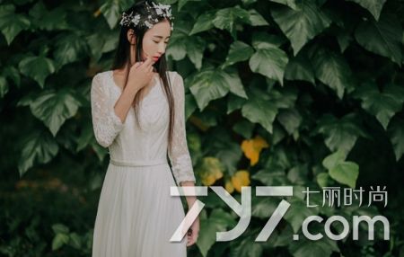 伊思红参和蜗牛哪个好,伊思红参蜗牛霜正品