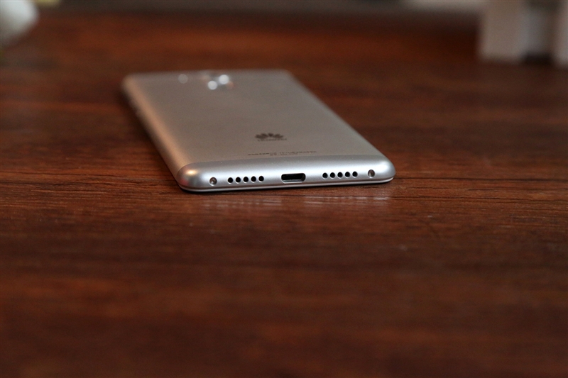 华为畅享6s的详细参数,全金属千元手机性价比