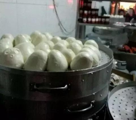 北京街头火爆排队美食小吃,北京好吃的美食店铺推荐