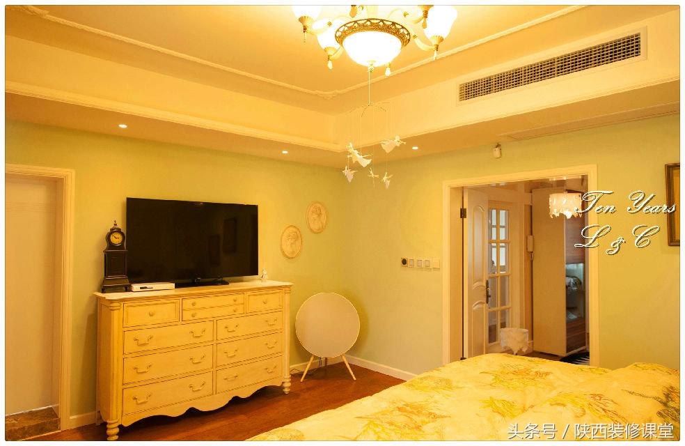 结婚已经十年，十年给老婆的礼物就是这套不大不小的房子