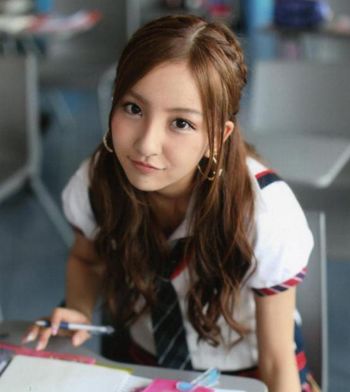 国字脸怎么扎头发有气质图,大方脸国字脸的发型扎法