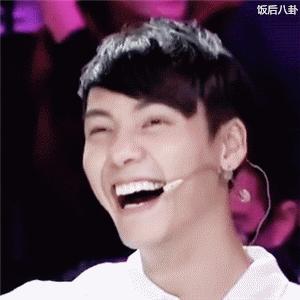 刘烨和陈伟霆视频,戏里戏外造型反差大的明星