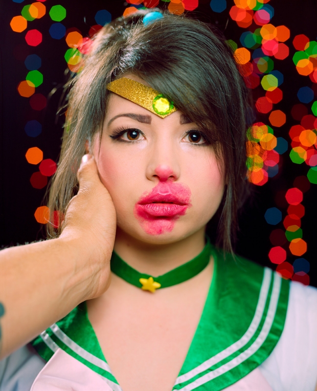 街头摄影师给陌生人拍照谈对象,摄影师街头给陌生人拍照