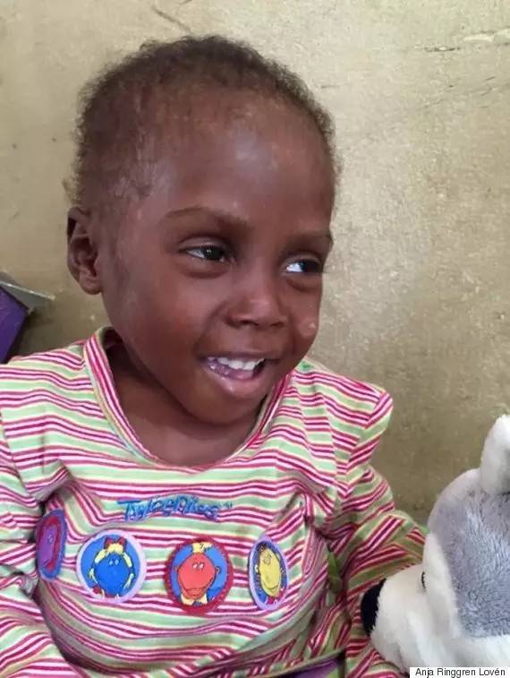 一张让人心碎的照片后的感人故事，丹麦女子被评为感动全球年度人物