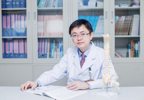 病例：脊髓畸胎瘤术后出现功能障碍是怎么回事儿？