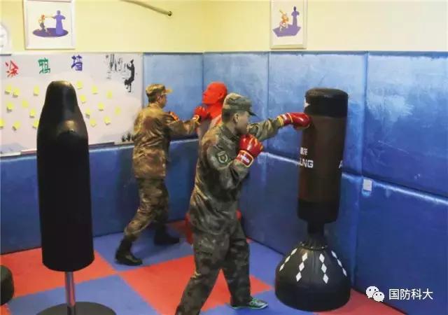 蓝瘦？香菇？心理宣泄室可以这样解压