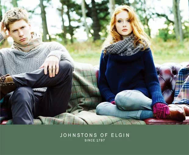 异域风情服饰不够围巾来凑,小众不撞围巾搭配