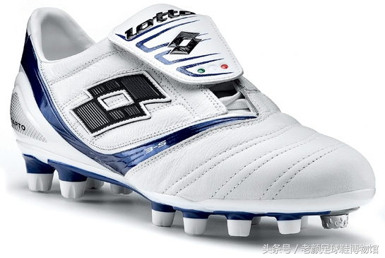 足球鞋nikeadidas彪马,足球鞋nikesuper