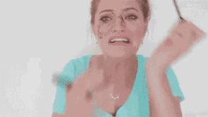 原谅约会迟到的女票，因为今天她真的很贵