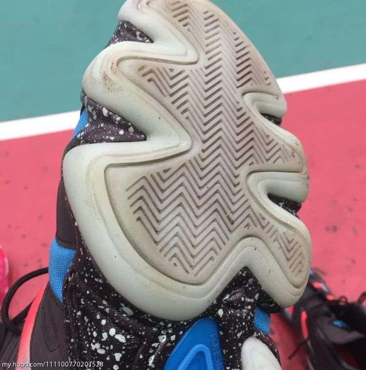 阿迪crazy8测评,adidascrazy8白