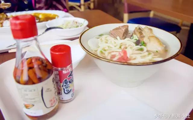 鐞夌悆涔嬭摑鎭嬫垬鍐茬怀,鎭嬫垬鍐茬怀铚滄湀涔嬫梾