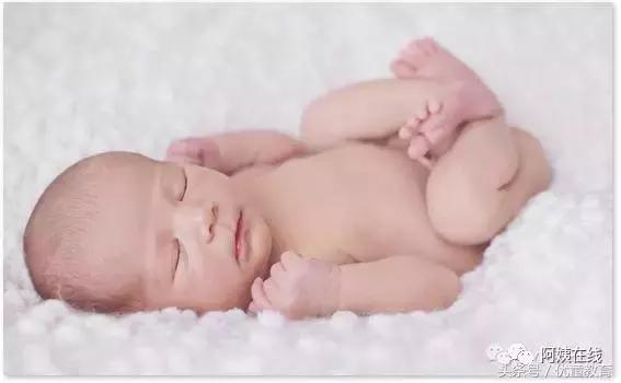 有一种崩溃的累叫宝宝日夜颠倒！想要一觉到天亮，赶紧来看！