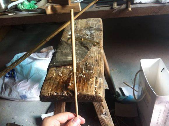 如何用竹子制作钓鱼竿,用竹子自制钓鱼竿方法