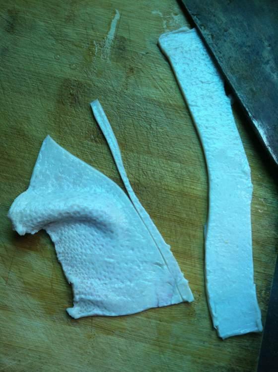 如何用竹子制作钓鱼竿,用竹子自制钓鱼竿方法