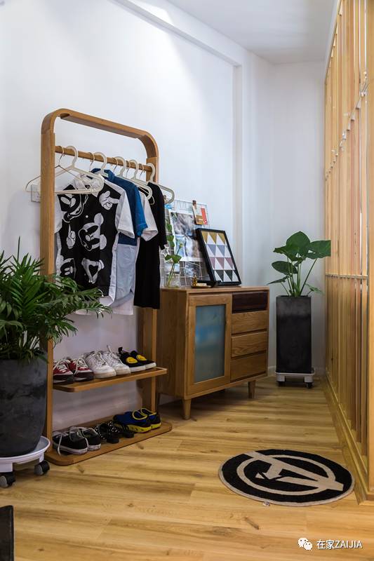 装修全程遥控，家具闲鱼网淘，资深宅男让闹市区老房大变样