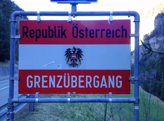 穿越阿尔卑斯山的拿破仑,穿越阿尔卑斯山第一视角