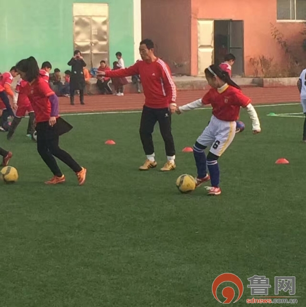 足球教练青岛,青岛足球队教练