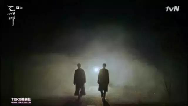 鬼怪女主穿搭大盘点,孤单又灿烂的神鬼怪穿搭