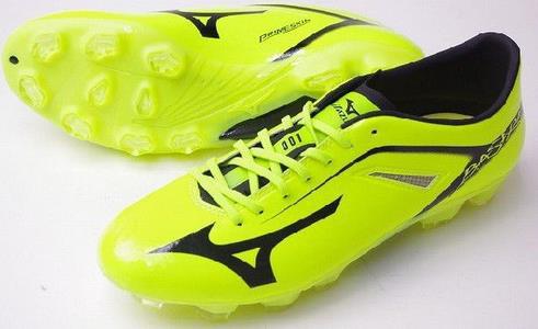 实战足球鞋穿什么钉,卡尔美速度型足球鞋实战