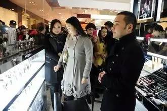 毛戈平是演员吗,毛戈平艺人