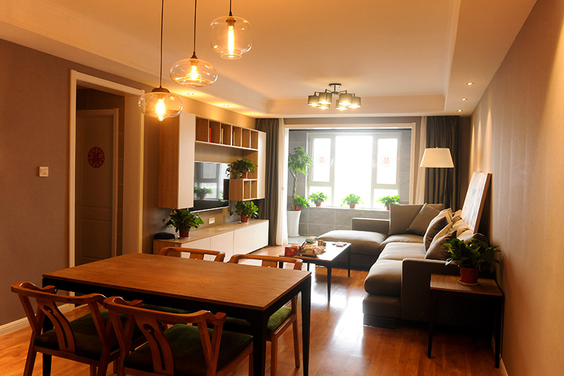 2022客厅西南用什么颜色的窗帘,2021年卧室窗帘流行什么颜色搭配