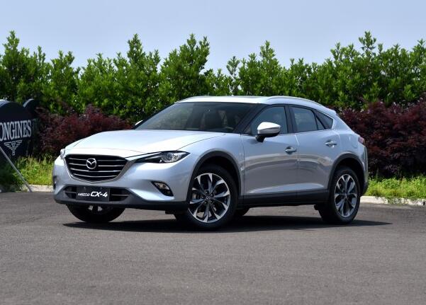 马自达cx-4尾门掉漆,马自达cx-4珠光白漆