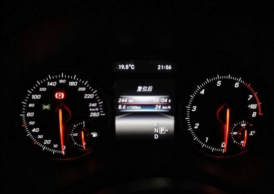 奔驰b200时尚型,奔驰b200空间