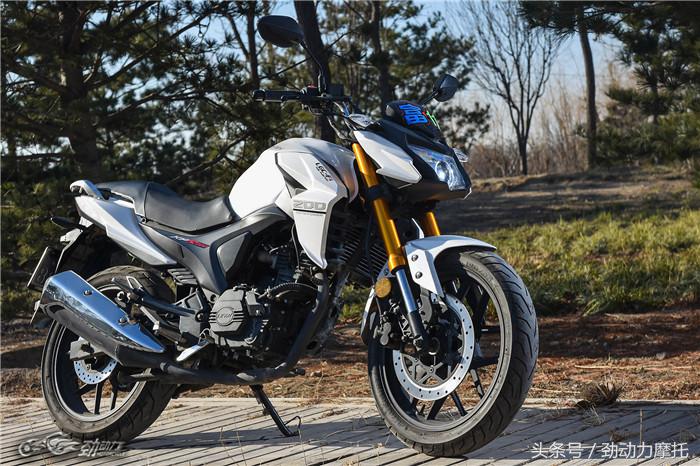 好玩的性能小钢炮,好玩儿不要钱的赛车