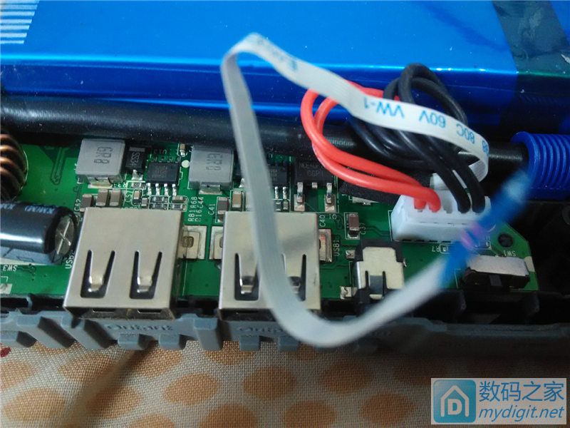 拆个老古董电池,拆个雅迪锂电池