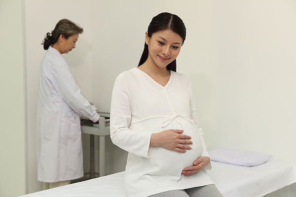 孕期感染衣原体，该如何治疗？