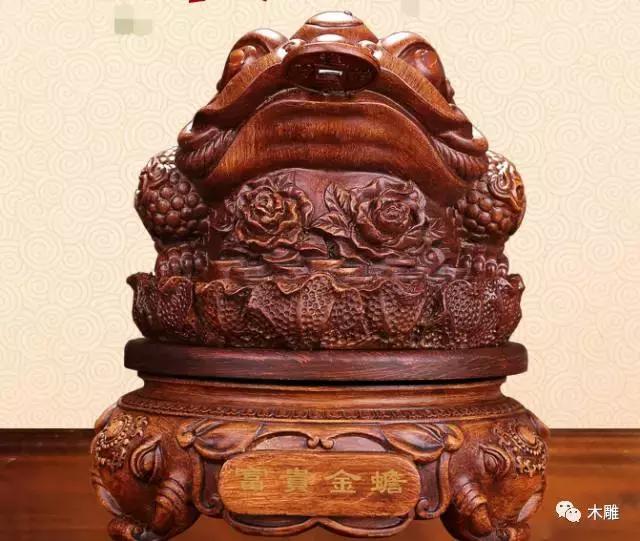 美容店的金蟾怎么摆放招财,为什么说摆放金蟾摆件可以招财