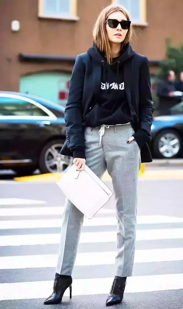 看杨幂职场着装如何搭配,袁姗姗和杨幂同款运动装