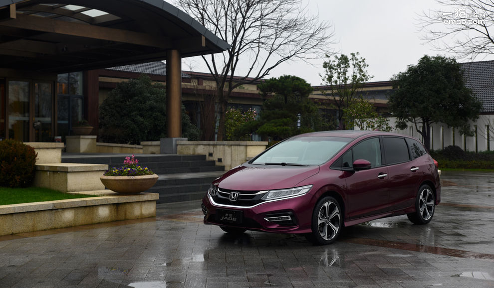 杰德旅行车试车评测,试驾2017款杰德1.5t6座