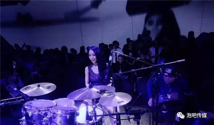 鏉窞clubqueen鐨囧悗,鏉窞閰掑惂鐨囧悗閰掑惂