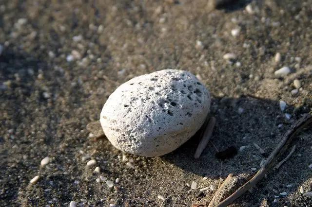 鞋靴懒人速效护理方法,春季鞋子护理小常识