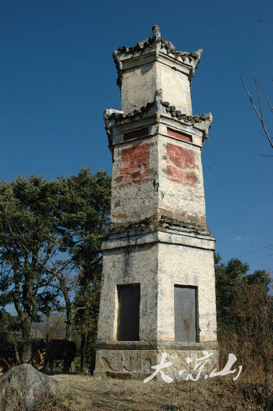 德昌有个村庄3000年前农具嵌墙上当地欲办草坝场农耕文化节