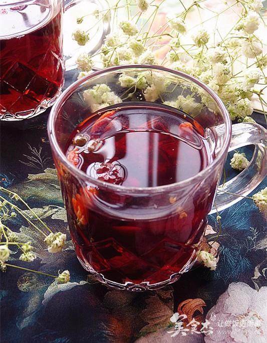 暖身暖心——补血养颜花果茶